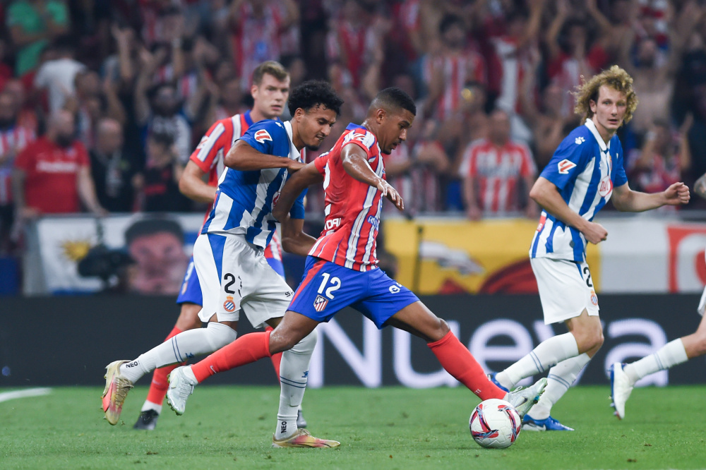 18年前的今天，苏利·蒙塔里的精彩进球击败了阿斯顿维拉！