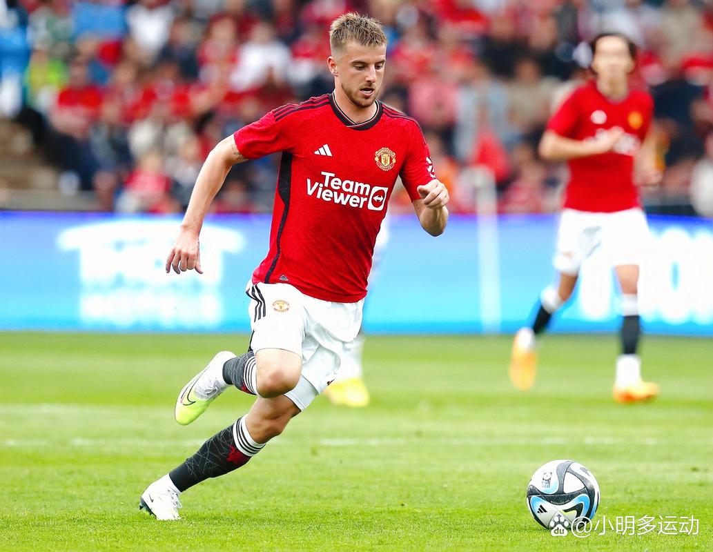 意媒：此前因流感缺阵的博尼尚未恢复训练，不确定能否踢意杯