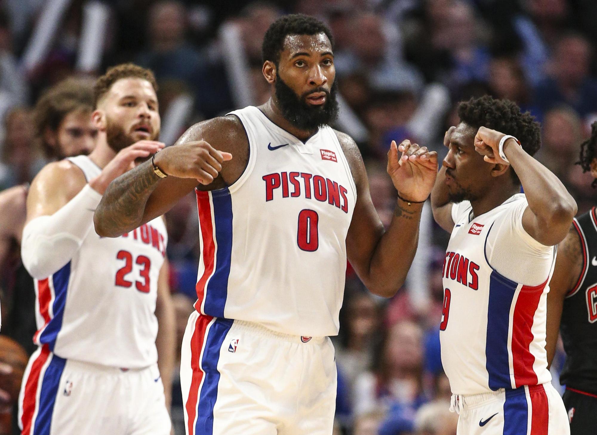 NBA战报：东契奇34分，詹姆斯压哨绝杀，湖人120-119步行者