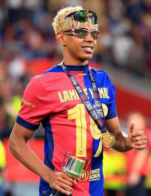 骑士伤病报告：阿伦&迪安·韦德今日战老鹰将复出