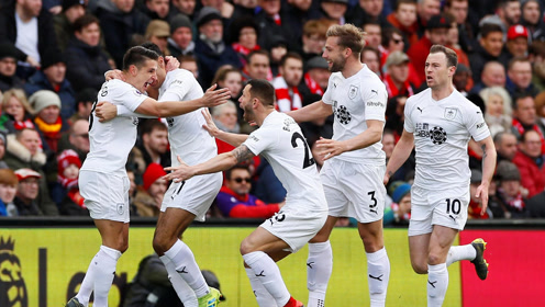 美国商业赌场2025年总收入预计超700亿美元