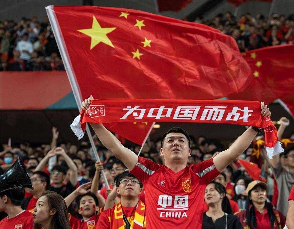 兰克尔-泽感谢李霄鹏：谢谢教练的信任，对你怀着最大的敬意