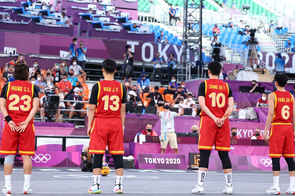 佩杜拉丨奇克给萨里发私人信息婉拒邀请
