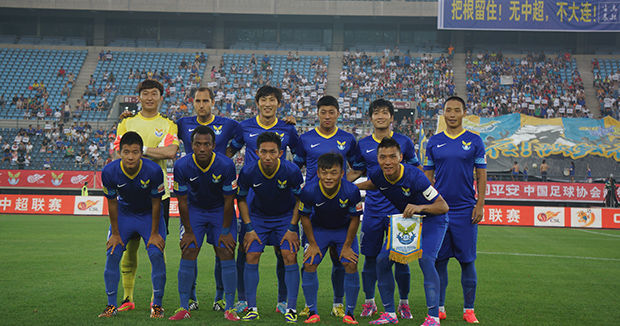 TA：埃利奥特融入维拉的进程较为缓慢，他需要更加沉着冷静