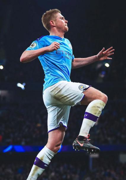 足球曝英超豪门盯上天才中卫，报价或破纪录