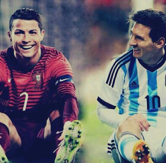 利物浦本赛季状态低迷，引援失误和阵容问题导致萨拉赫被冷宫，球队内部矛盾加剧。