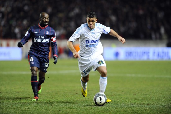 本菲卡旧将路易松晒照说在学习，照片显示他问AI足球总监职责