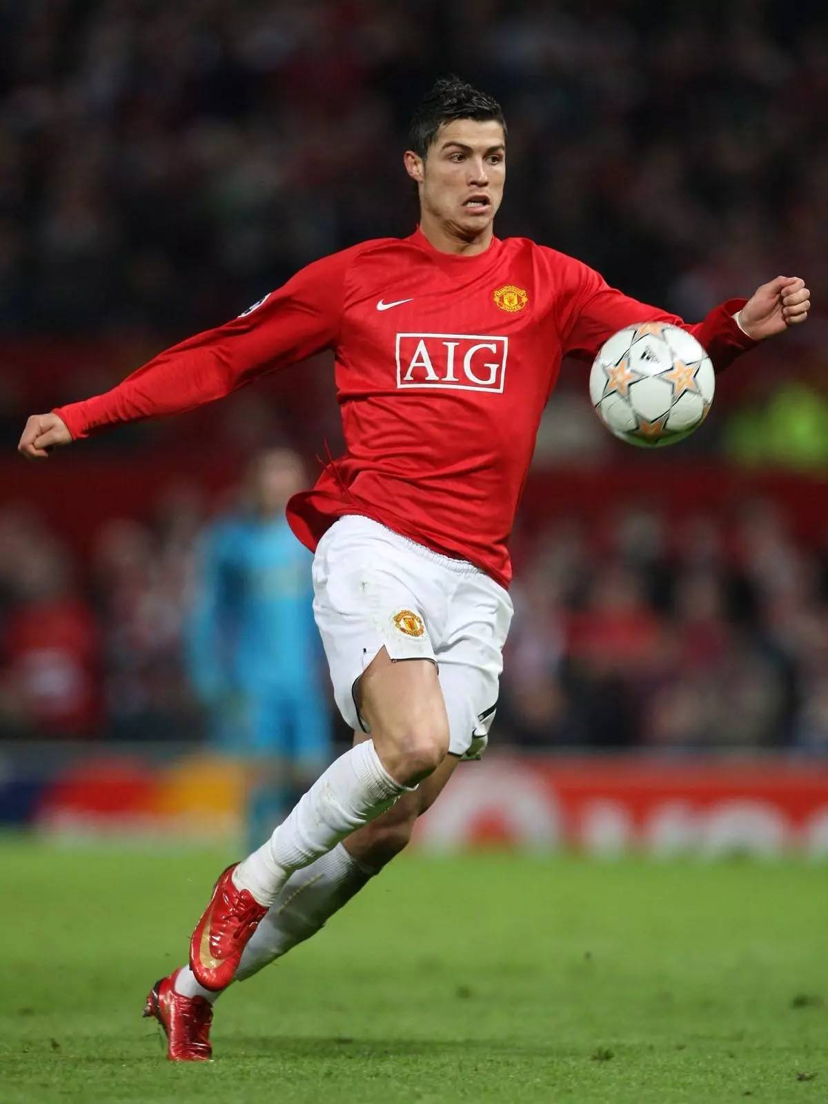 11助攻0失误！詹姆斯本赛季第二次助攻上双且失误不超1次