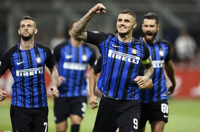 罗马诺：米兰和戴维没接触，球员经纪人否认所有冬窗离队传闻